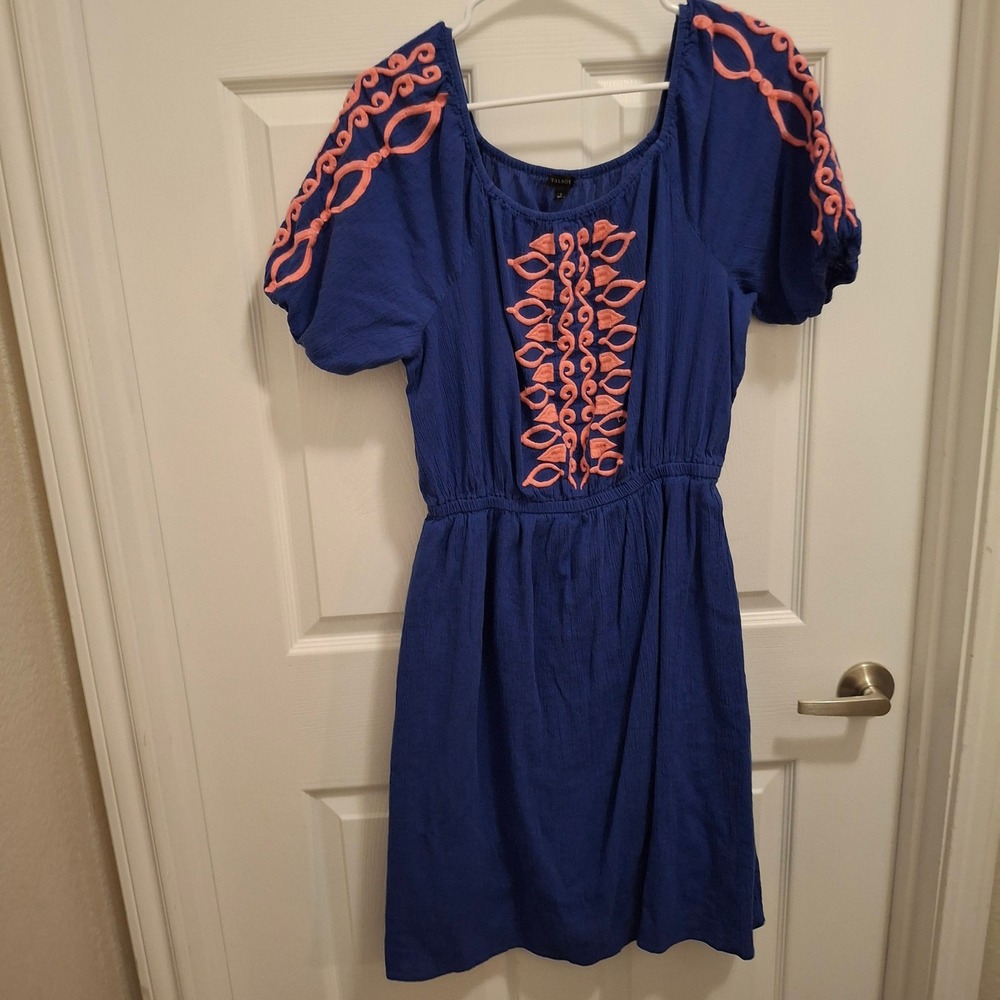 Talbot Blue Pink Embroidered Puff Sleeve Crinkle Elastic Waist Dress Size L